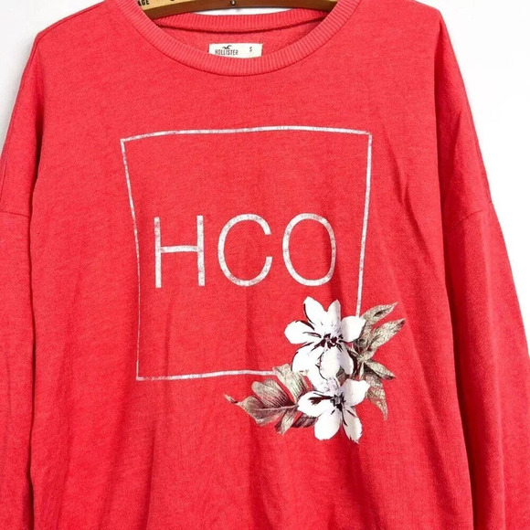 Hollister Womens Small  Crew Neck Sweater Red Floral HCO Logo - Picture 2 of 3